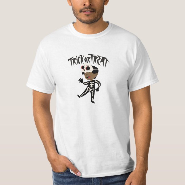 Camiseta trick or treat t-shit (Frente)