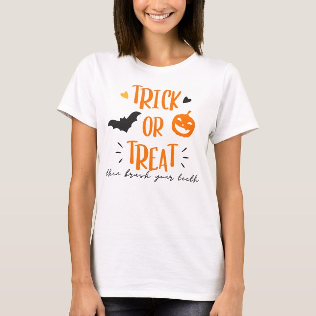 Camiseta Trick ou Tratar saúde dentária Camisa-do-Halloween (Frente)