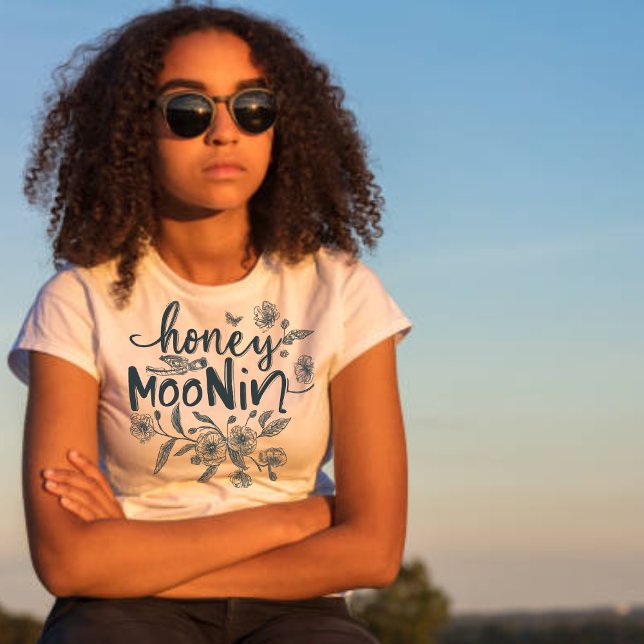 Camiseta Trixie Retro 70's Themed Honeymoonin' Bride (Criador carregado)