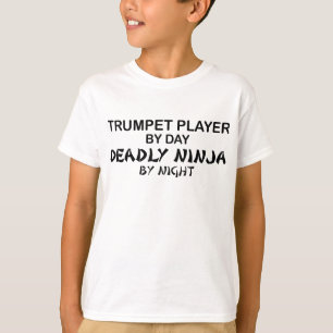 Camiseta Trombeta Ninja mortal em a noite