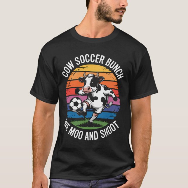 Camiseta Tropa de Futebol de Vaca Nós Mugimos E Disparamos  (Frente)