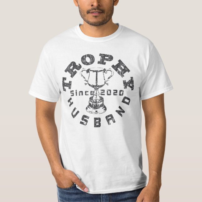 Camiseta Trophy Husband 2020 (Frente)