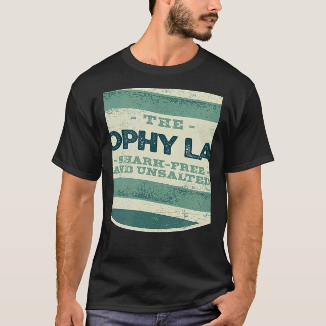 Camiseta Trophy Lake Shark Free and Unsalted Camping South  (Frente)