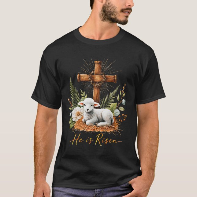 Camiseta True Easter He Is Risen Lamb Crown Of Thorn Cross  (Frente)