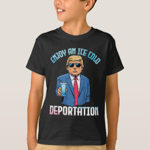Camiseta Trump Bebendo Aproveite Uma Deportação Gelada Com