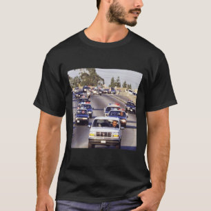 Camiseta Trump E Jd Vance Em Carros Policiais Perseguindo O