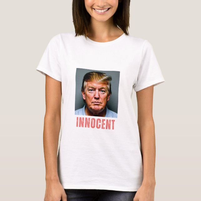 Camiseta Trump é uma mulher inocente (Frente)