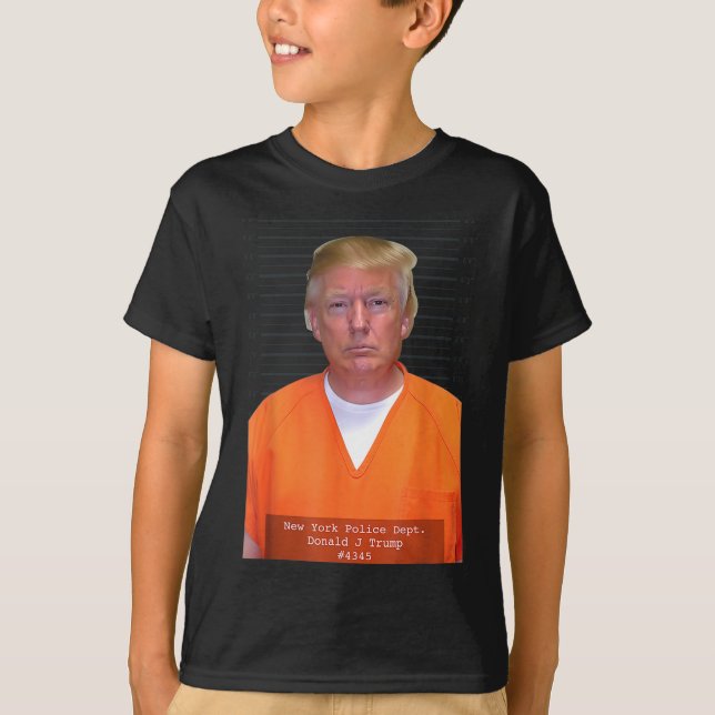Camiseta Trump Mug Shot Range Jumpcase Parody Atrás dos Bar (Frente)