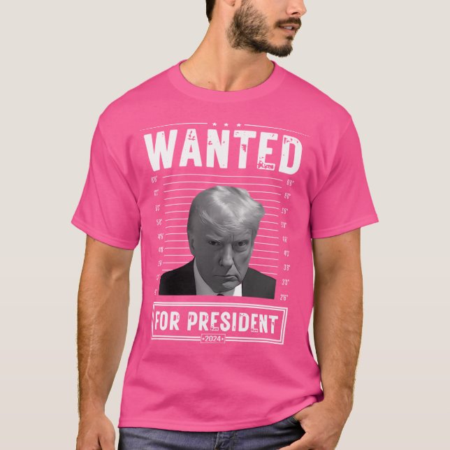 Camiseta Trump Mugshot Nunca Renderize 2024 (Frente)