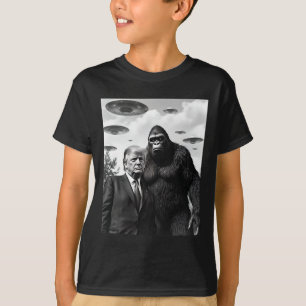 Camiseta Trump Pé Grande Ufo Encontro Alien Extraterrestre