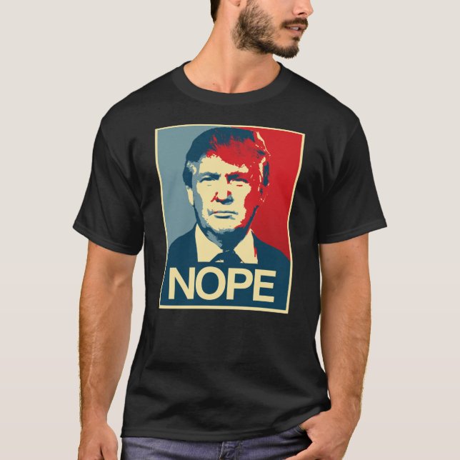 CAMISETA TRUNFO: NOPE (Frente)