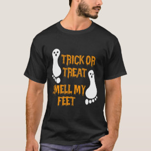 Camiseta Truque Divertido Ou Tratar Cheira Meu Feet Hallowe