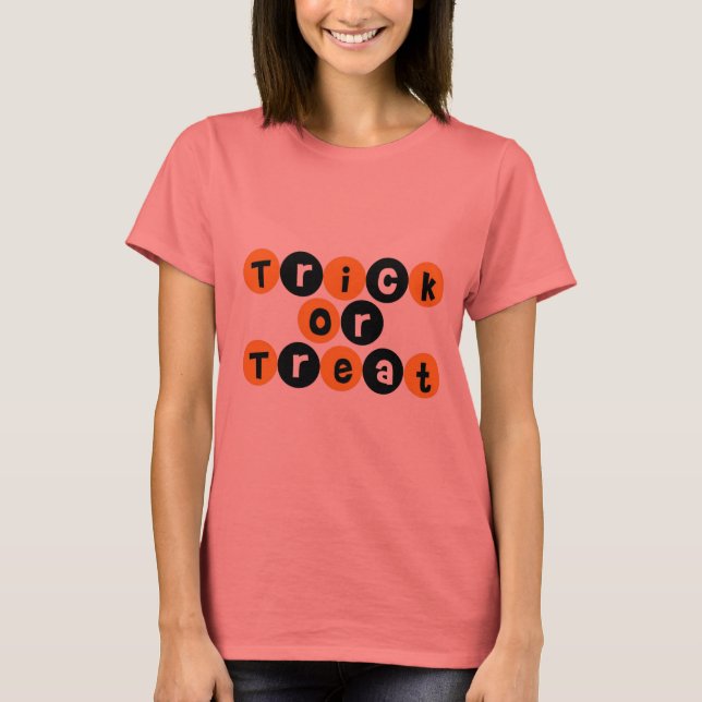 Camiseta Truque ou trate a diversão do Dia das Bruxas (Frente)