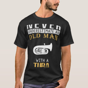 Camiseta Tuba Charm: Velho Músico Tee por Bass Humor e