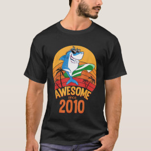 Camiseta Tubarão Aniversário dos Anos AA Surf Incrível Desd