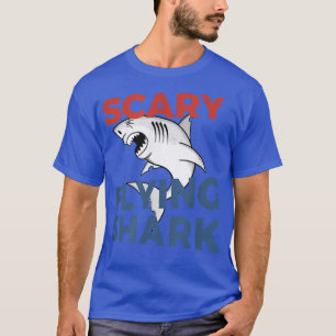 Camiseta Tubarão Assustador