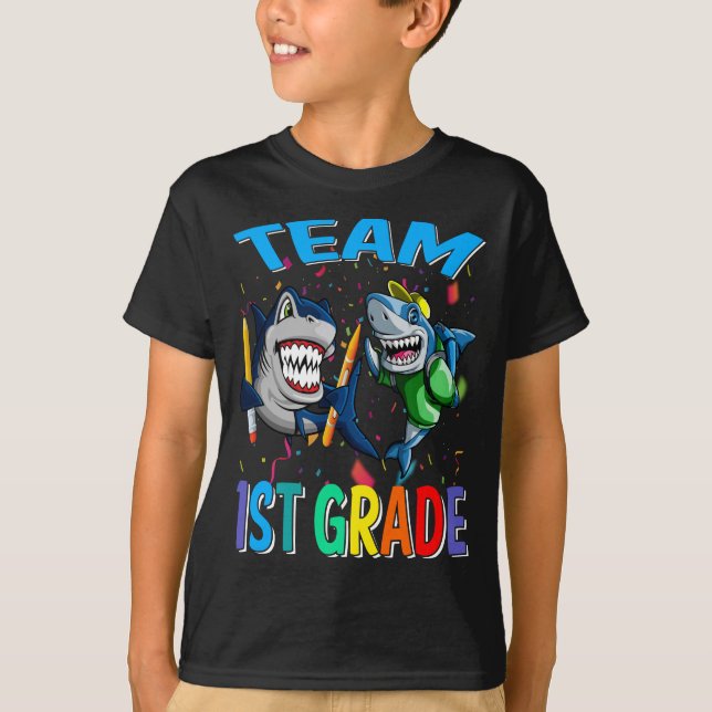 Camiseta Tubarão Da Classe 1rua De Volta À Escola (Frente)