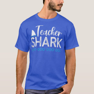 Camiseta Tubarão-docente Faça o seu trabalho com um lugar d
