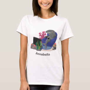 Camiseta Tubarão engraçado assistindo desenhos animados na