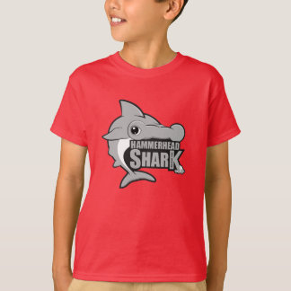 Camiseta Tubarão. O tubarão de Hammerhead caçoa o T