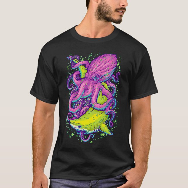 Camiseta tubarão vs kraken (Frente)