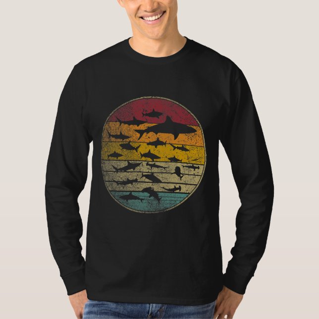 Camiseta Tubarões Peixes Silhueta Vintage em Descanso (Frente)