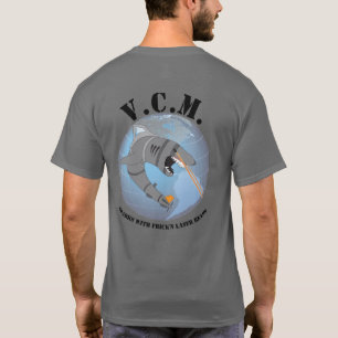 Camiseta Tubarões VATR Common Module com lasers