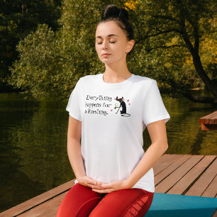 Camiseta Tudo acontece para um jogo de vinho em Riesling