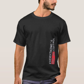 CAMISETA TUDO FORA DE CONTROLE