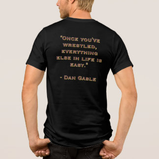 Camiseta "Tudo o Mais é Fácil"