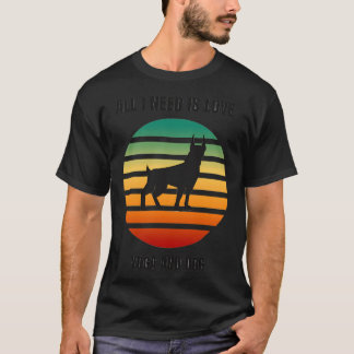 Camiseta Tudo o que preciso é amor e yoga e um cachorro; pa