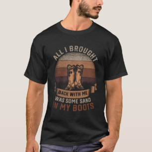 Camiseta Tudo O Que Trouxe Comigo Foi Uma Areia No Meu Boi