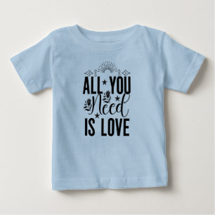 Camiseta Tudo o que Você Precisa é Amor-20230