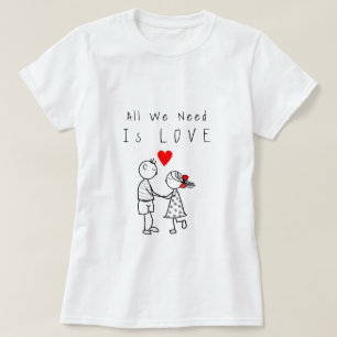 Camiseta Tudo Que Precisamos É De Amor - Casal Romântico 