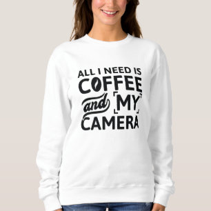 Camiseta Tudo Que Preciso É Café E Minha Câmera