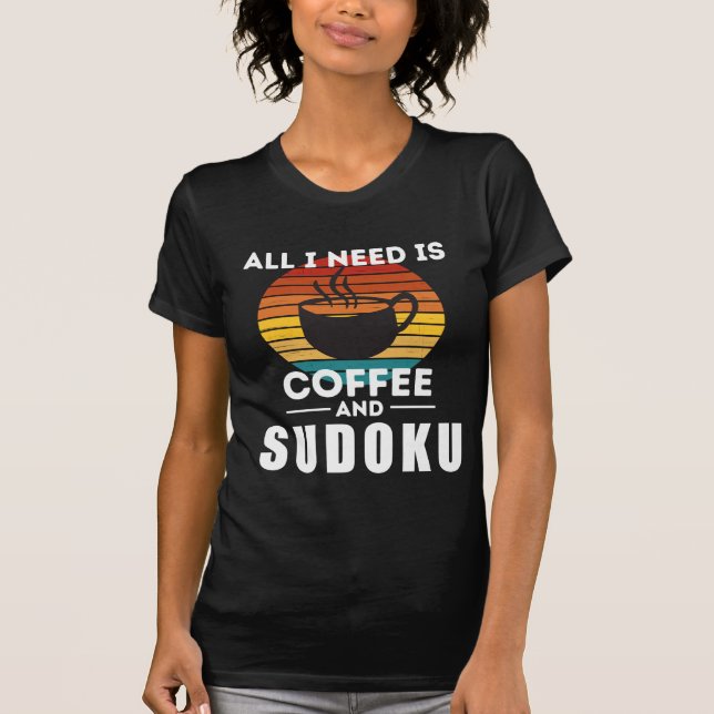 Camiseta Tudo que preciso é café e Sudoku (Frente)