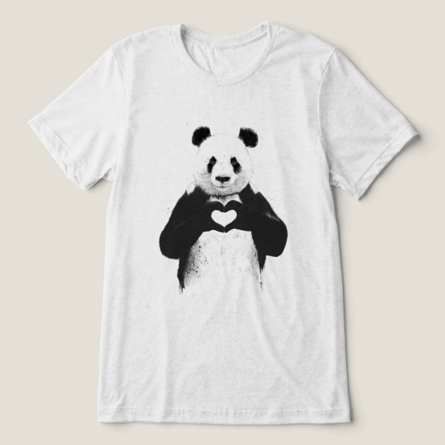 Camiseta Tudo que você precisa é amor (Design frontal)