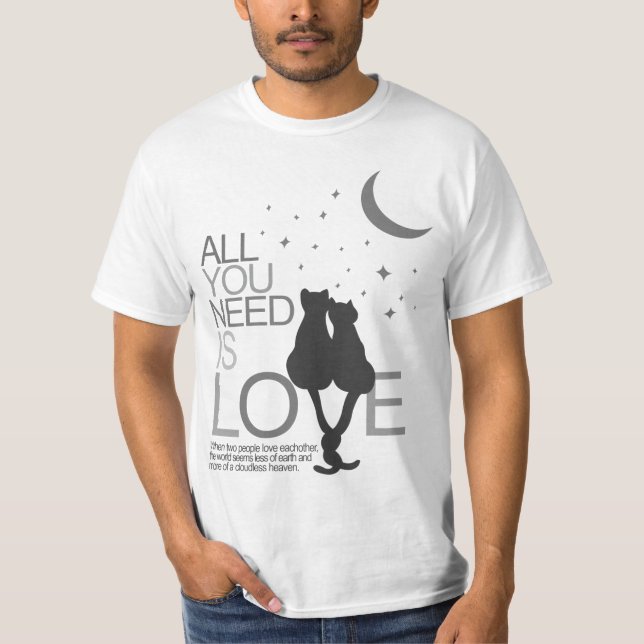 Camiseta Tudo que você precisa é amor (o T) (Frente)