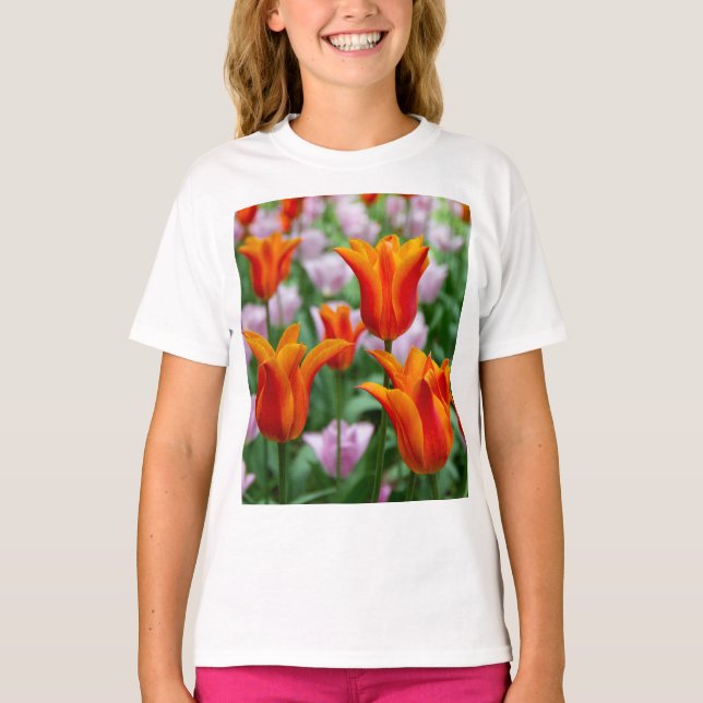 Camiseta Tulipas laranja-claras no parque (Frente)