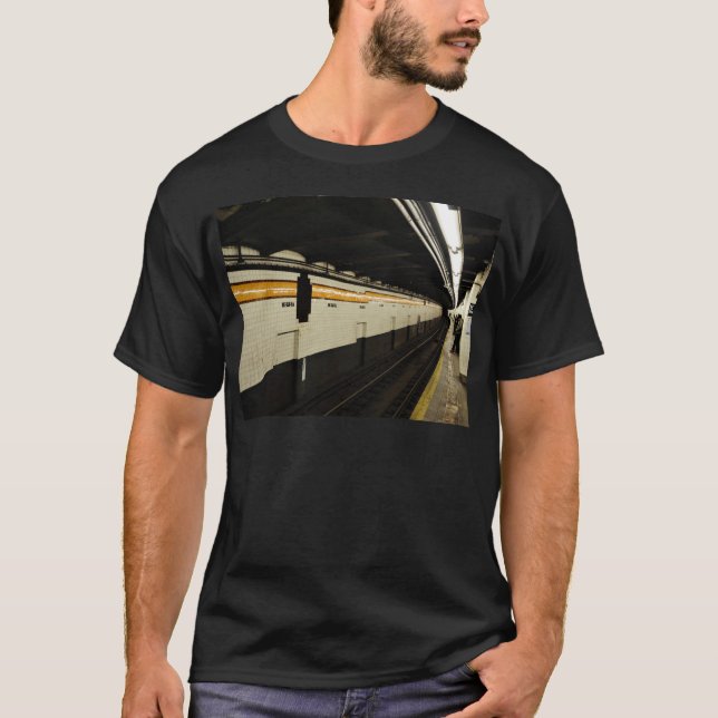 Camiseta Túnel do metro com parede do azulejo (Frente)