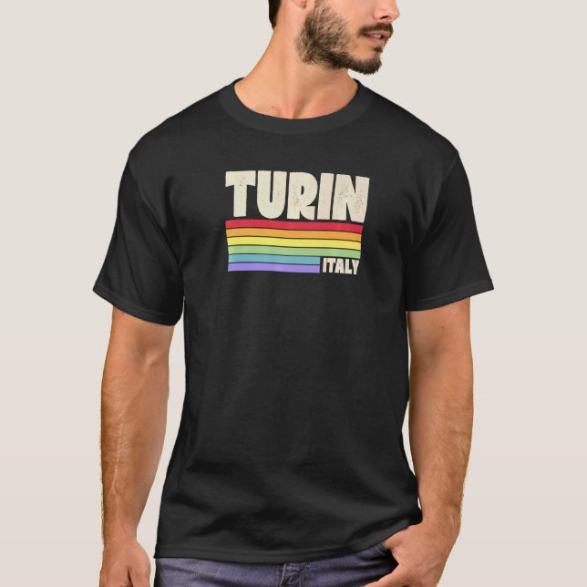 Camiseta Turim Itália Rainbow Orgulho gay Merch Retro 70s 8 (Frente)