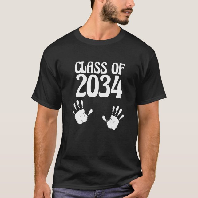 Camiseta Turma De 2034 Cresça Comigo Impressão Da Mão Crian (Frente)