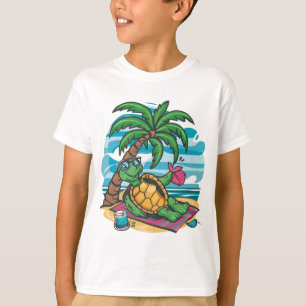 Camiseta Turtle Chilling perto da praia