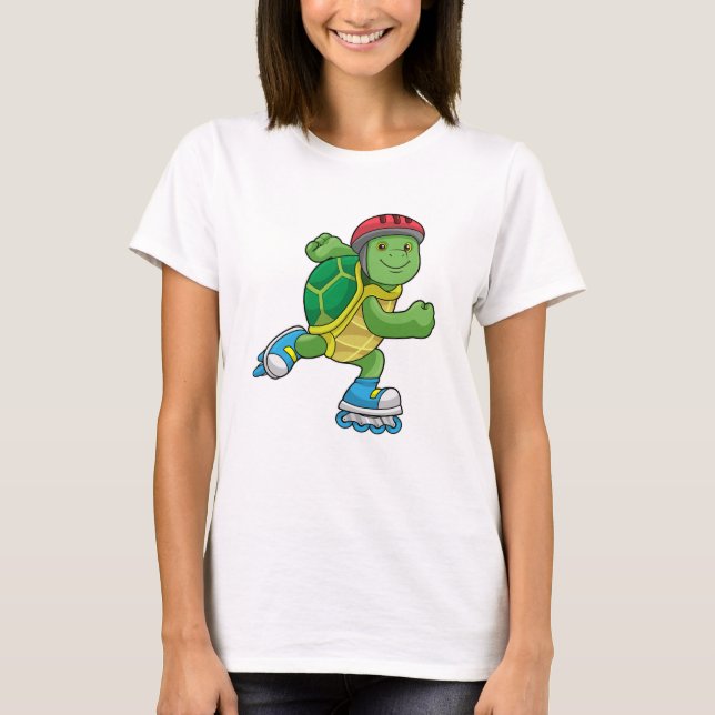 Camiseta Turtle como skater com skates e capacete embutidos (Frente)