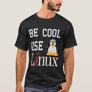 Camiseta Tux Penguin Be Legal Use o slogan Linux
