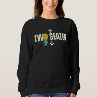 Camiseta Two Seater   Upside Down Pineapple Swinger Couple 