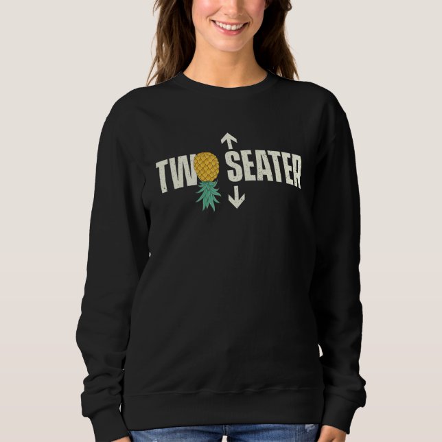 Camiseta Two Seater   Upside Down Pineapple Swinger Couple  (Frente)