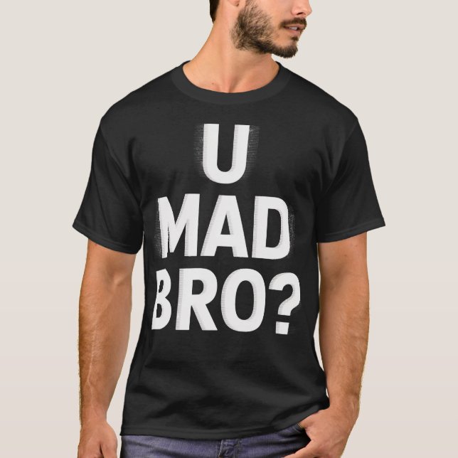 Camiseta U Mad Bro Classic-Photoroom (Frente)