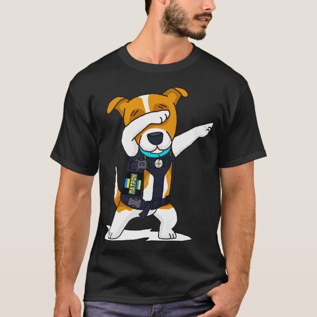 Camiseta Ucrânia: Forças Armadas Dabbing Dog Patron Jack Ru (Frente)