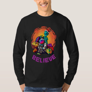 Camiseta Ufo Alienígena de Natal Acredita